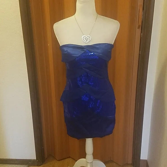 cobalt blue day dress DIOR Sheer White & Blue Size US 8 Short Dress
